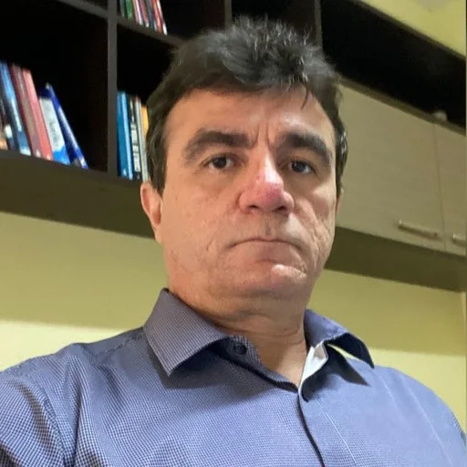 Prof. Osires Pires Coelho Filho